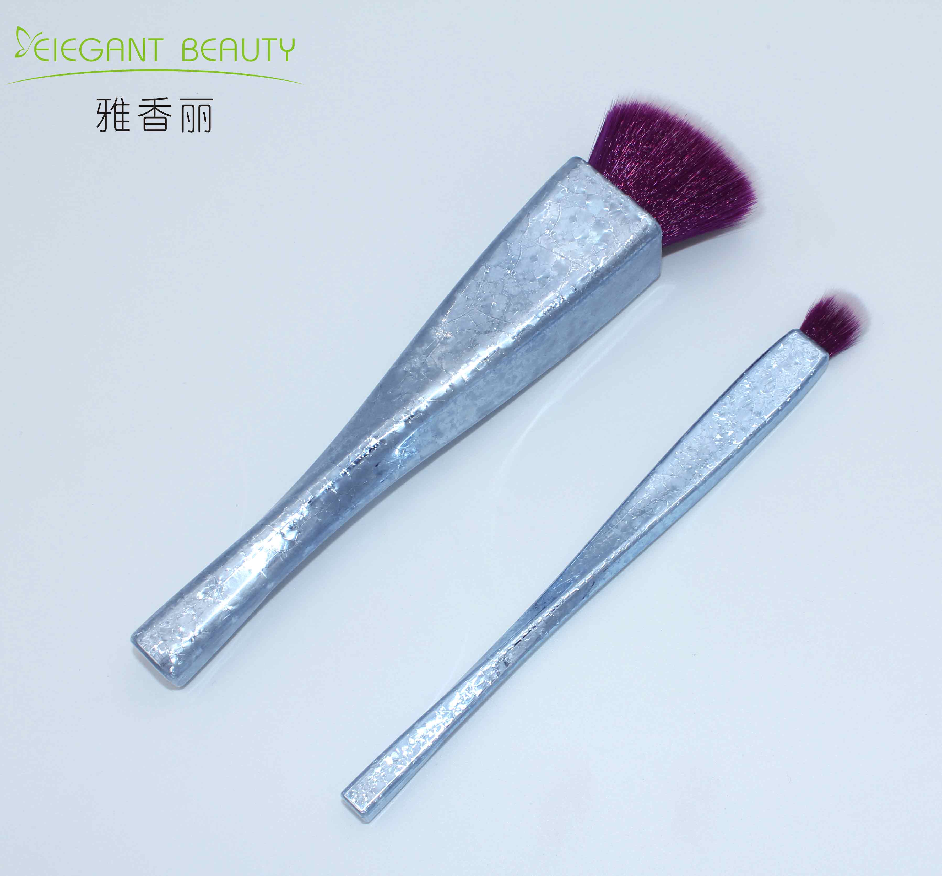 化妝刷套裝：不僅僅是工具，更是藝術(shù)的載體