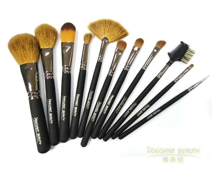 化妝刷定制的刷柄材質(zhì)如何適配高端品牌定位？